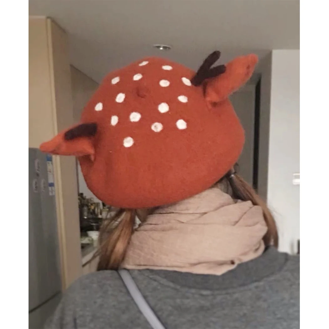 

Winter Kawaii Deer Ear Berets Christmas Women Warm Wool Felt Caps Fashion Casual Dot Printed Berets Hats Vintage Boina Militar