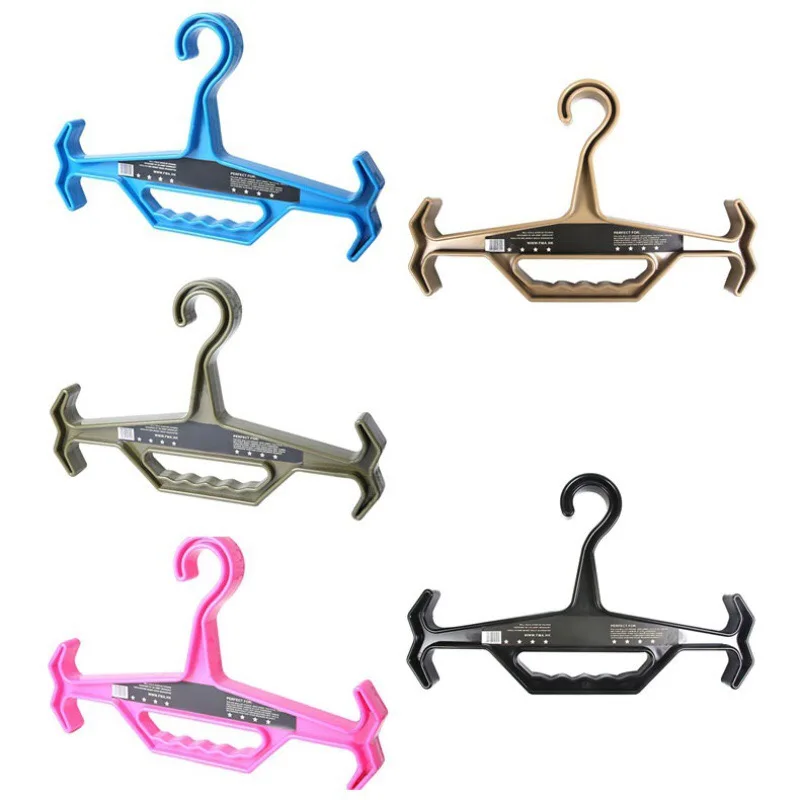 

NEW Plastic Non-slip Practical Durable Hangers Hunting Heavy Duty Tactical Hangers Tactical Durability diving suit Vests Hanger