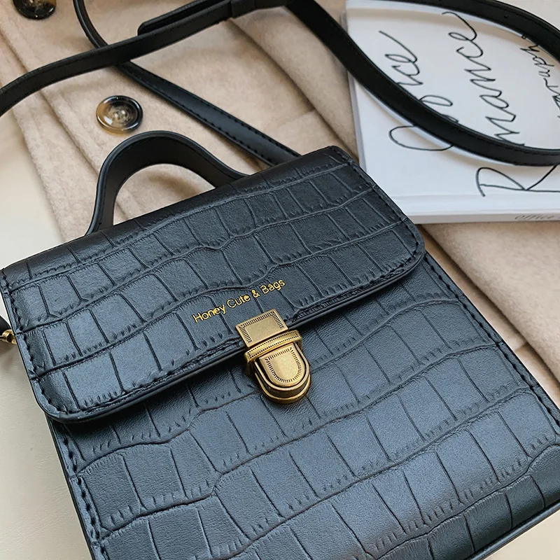 

2019 Autumn & Winter New Style WOMEN'S Bag Korean-style Hand Square Sling Bag Crocodile Pattern Shoulder Bag Lettered Lock Obliq