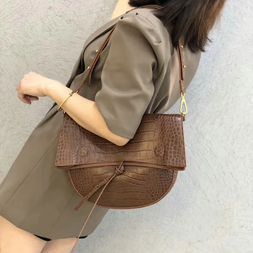 

Simple Saddle bag Genuine Leather Women Bag\Handbag Two Shoulder Strap Female Tote Designers Lady Shoulder Crossbody Bag~19B26
