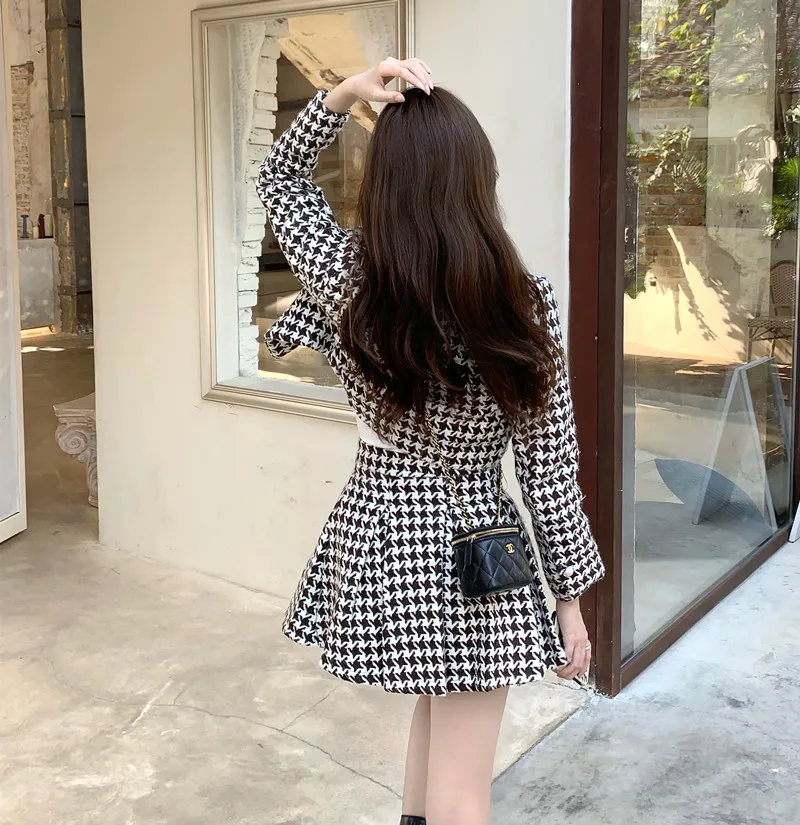레트로 O 트위드 격자 무늬 재킷, 짧은 긴팔 가디건, 슬림 탑, 미니 하운드투스 플리츠 스커트, 시크한 템퍼러먼트 매칭 세트