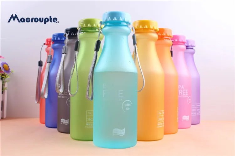 

Candy Colors Unbreakable Frosted Leak-proof Plastic kettle 550mL BPA Free Portable Water Bottle for Travel Yoga Running Camping