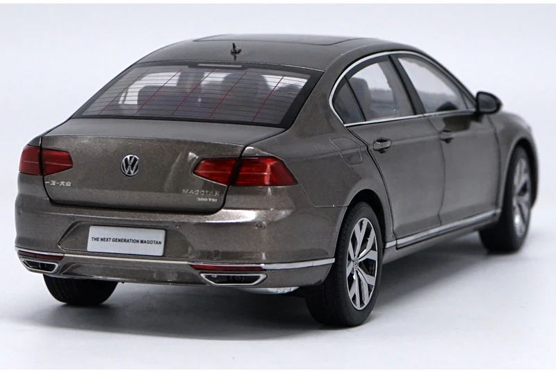 1:18 VW Magotan литая модель автомобиля, игрушки, металлическая модель автомобиля, оригинальная коробка