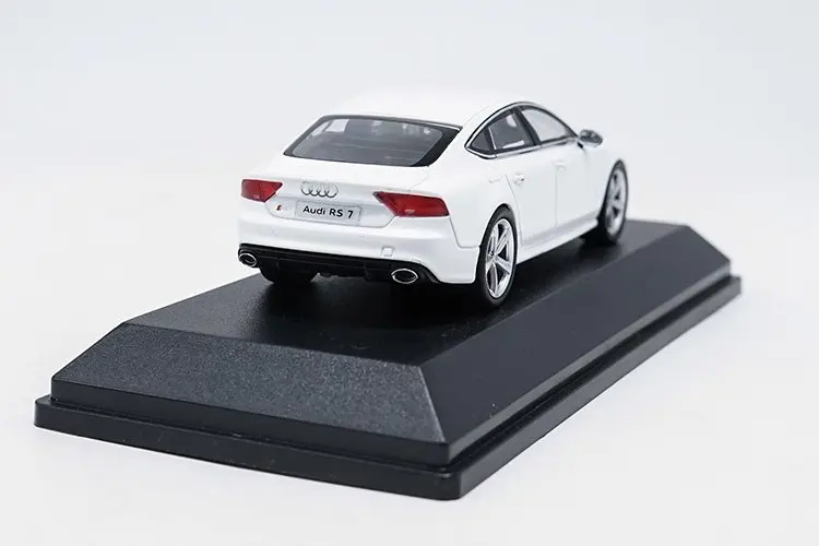 1:43 RS7 Audi RS7 Sportback сплав модель автомобиля статическая Высокая имитационная металлическая модель автомобилей с оригинальной коробкой