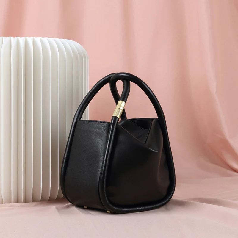 

Ellacey Box Tofu Bag 2020 Custom Design Hand Totes Fashion Small Bucket Bag Women Box Doctor Bag Genuine Leather Shoulder Bag