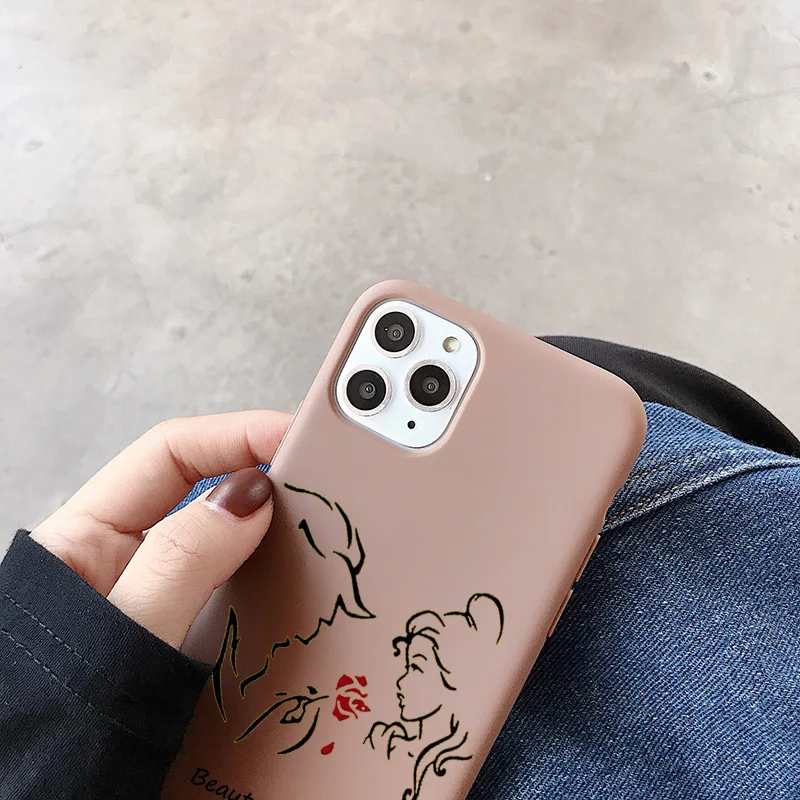 Couple Beauty and the Beast Cover for iPhone 11 X XR Xs Max 8 7 6 Plus 6S 5S SE Soft Silicone Phone Case Coque Fundas Bag - Цвет: Beauty 8Brown