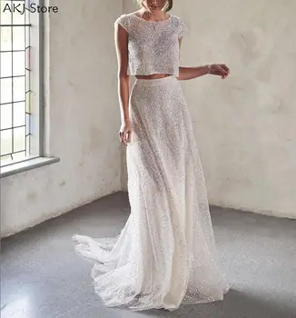 

Women Two Piece Set White Sleeveless Shiny Top and Sequined Skirts Sets