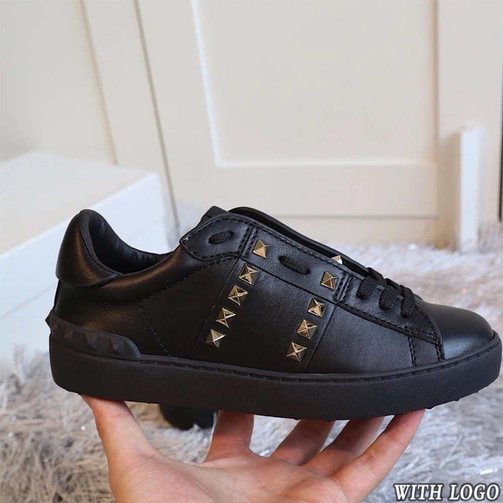 Leather Small White Whoes with Metal Rivets Man and Womans Shoes for Woman Vulcanize Shoes SIZE 3544