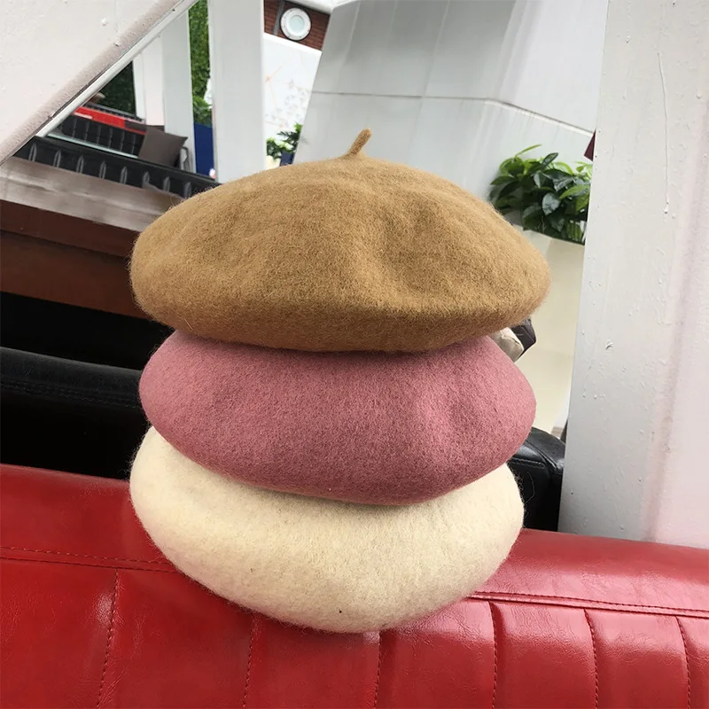 

2019 New Hat women female autumn and winter wild solid color wool warm cap Korean outdoor Japanese retro art painter hat berets