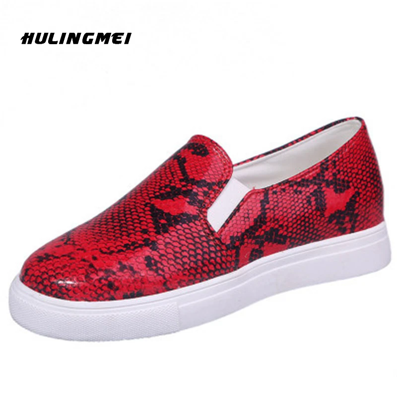 

Autumn Women's Loafers Big Sizes Women's Shoes With a Snake Pattern Fashionable Women's Slip-ons Women's Casual Flats Female