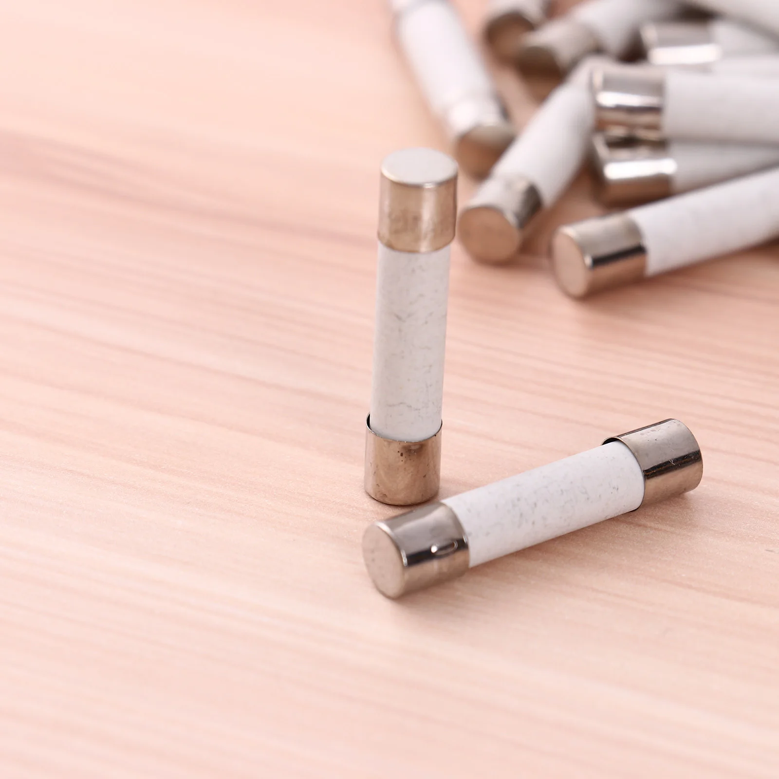 10/20Pcs 20 Amp Microwave Ceramic Tube Slow Blow Fuses 250V Universal Replace Compatible for GE WB27X10388