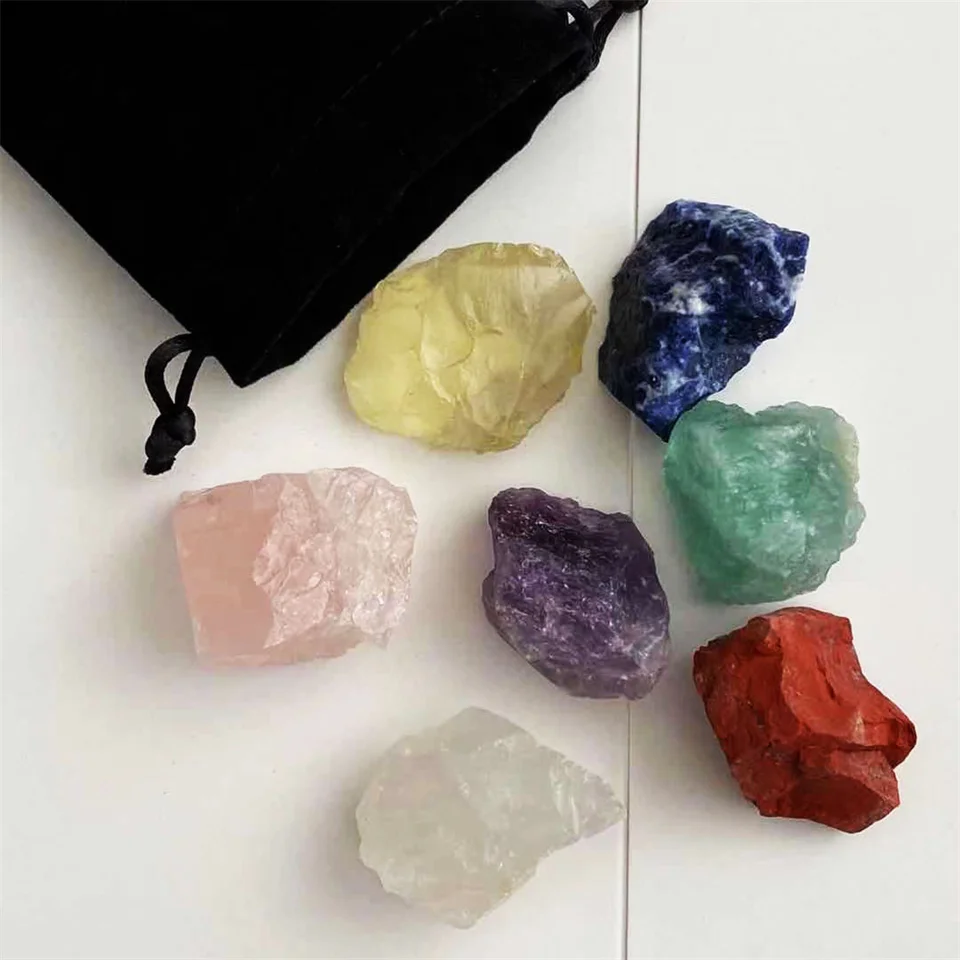 Pietra grezza naturale minerale per cristalloterapia