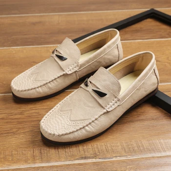 

Luxury Leather Casual Peas Shoes Men Black Business Boat Shoes Comfortable Soft Flats Low Cut Loafers Shoes for Men *