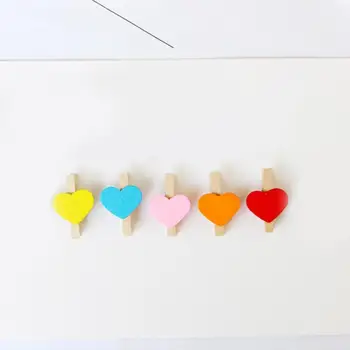 

50PCS/Lot Mini Romantic Loving Heart Shape Wood Clips Handicrafts Photos Papers Clothes Pegs Home Bachelorette Party Decorations