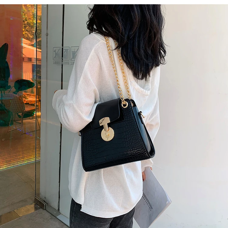 Elegant Female Crocodile pattern Tote bag New High Quality PU Leather Women's Designer Handbag Chain Shoulder Messenger Bag