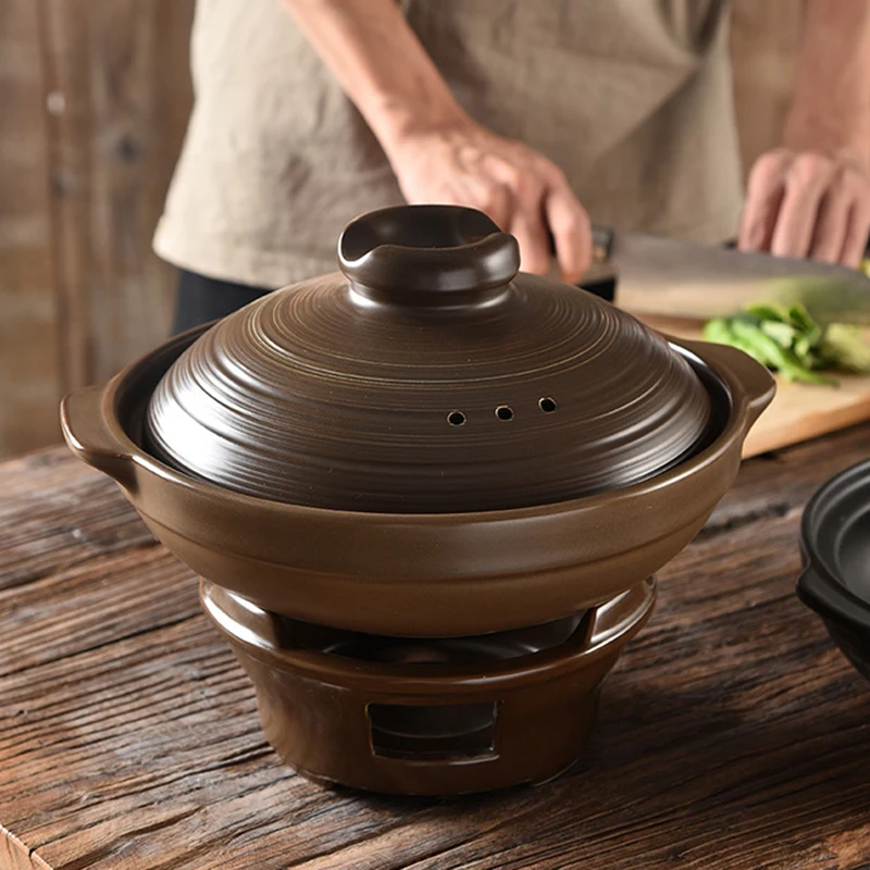 https://ae01.alicdn.com/kf/Hf2398136b1634b04b64d5381cebc2291W/Hotpot-Big-Cooking-Pot-Lid-Handle-Ceramic-Clay-Casserole-Ramen-Cooking-Pots-Hotpot-Korean-Cozinha-Utensilios.jpg