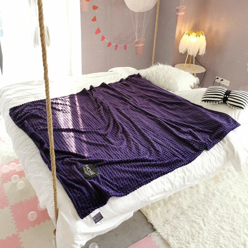 Portable Warm Solid Purple Color Plaid Print Blanket Diamond Shape Purple Color Plaid Print Blanket