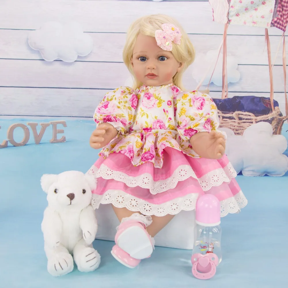 12360480832_1966632468