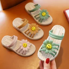 Sandales tournesol en Pvc pour filles, chaussures de plage, de loisirs, à fond souple, antidérapantes, nouvelle collection été 2021