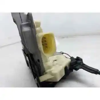 

3C4839015B LOCK LEFT REAR DOOR VOLKSWAGEN PASSAT SALOON (3C2)