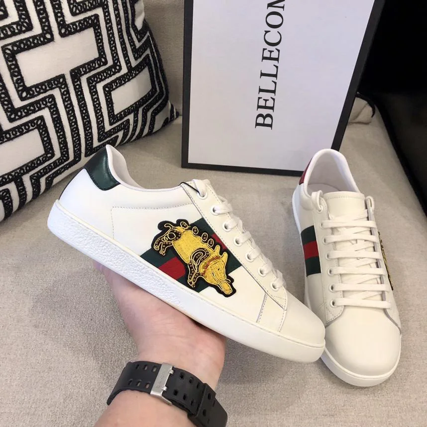 

BELLECOM 2019 Autumn New Type Women's Leather Embroidered Small White Shoes Comfortable Air-permeable Leisure Sports Board Shoes