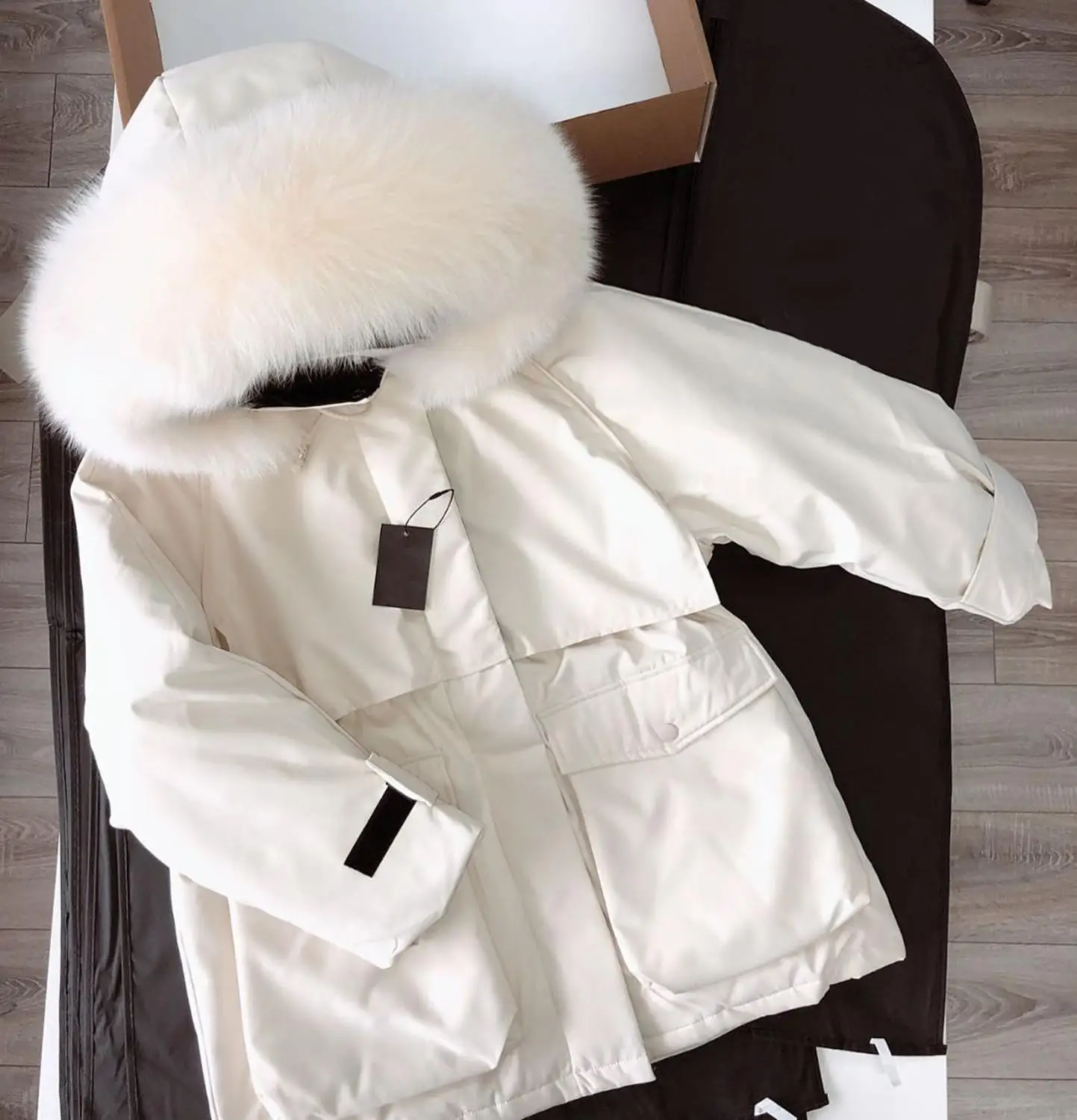 

Ailegogo Winter Women Big Natural Fox Fur Collar Jacket Hooded 90% White Duck Down Parkas Thickness Warm Sash Tie Up Snow Coat