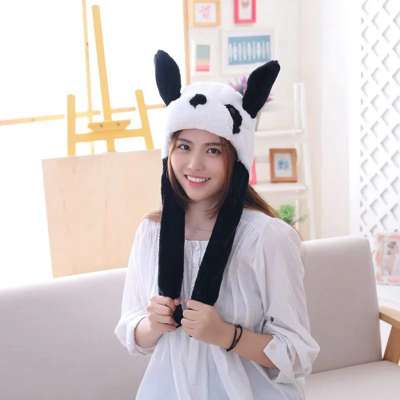 Guangzhou Enfants Adulte Court en Peluche Mignon 3D Cartoon Panda Animal Chapeau avec Oreilles en Mouvement Double Airbag Pattes Chaud Oreillette Cap Jouet Accessoires De Fête Chapeau en Peluche 1#