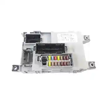 

005185525990 BOX RELES/FUSES FIAT NUOVA 500 (150)