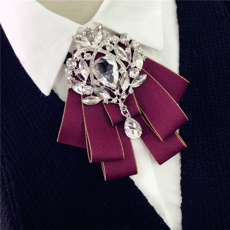 

Fashion New Luxury Rhinestone Bow Tie Wedding Dress Men's Bowtie British Collar Necktie Gifts for Men Accessories Pocket Square
