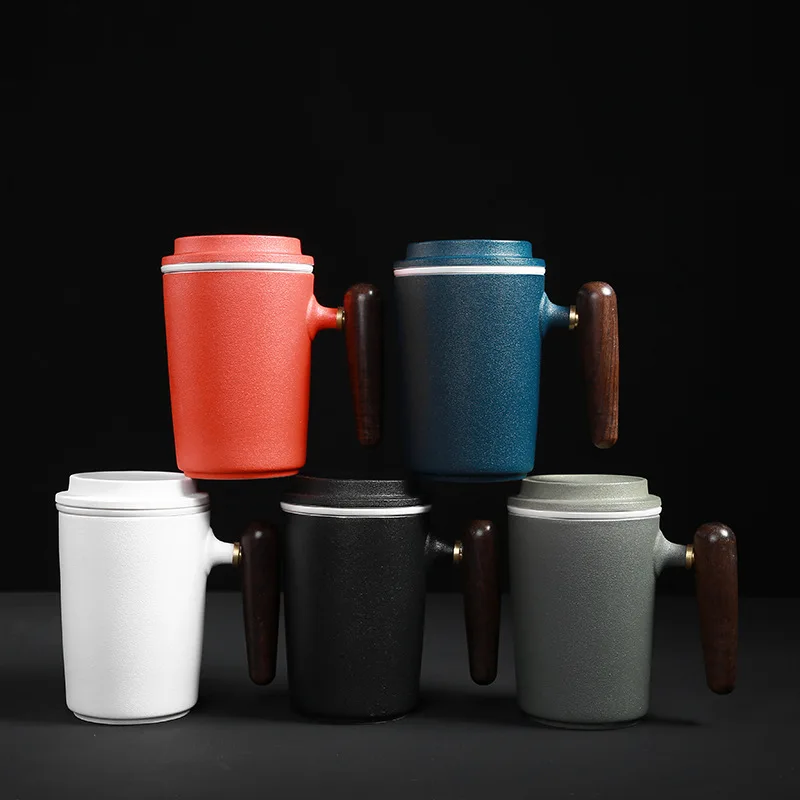 Керамическая офисная кружка, набор из трех предметов с ситечком, чайная чашка, кофейная чашка, простая Бытовая, расширенная, 301-400 мл, чашка для воды, подарок для влюбленных