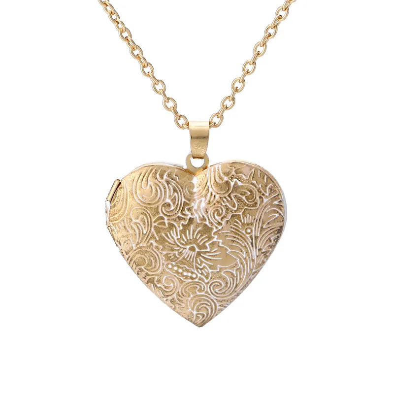 

Vintage Heart Locket Pendant Necklace Carved Flower Gold Photo Frame Memory Romantic Love Necklace For Women Lover Jewelry Gift