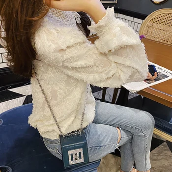 

MISHOW 2020 Spring Chiffon Blouses Women Solid Embroidery Puff Sleeve Fashion Elegant Shirts Female Tops MX20A4115