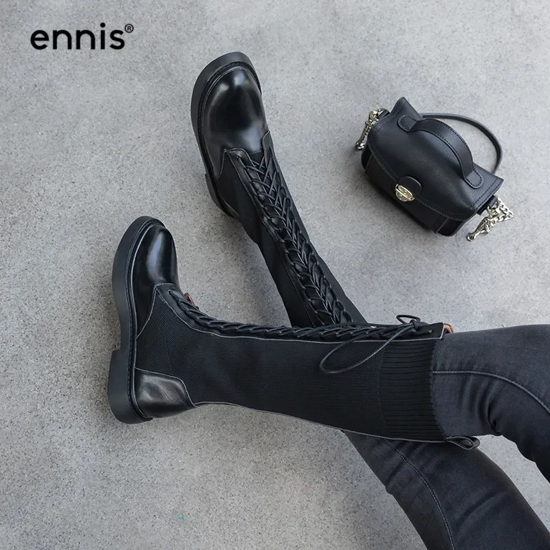 ENNIS/модные черные сапоги до колена в уличном стиле; женские сапоги из натуральной кожи на плоской подошве со шнуровкой; зимняя эластичная обувь в стиле панк с круглым носком; Новинка; L933