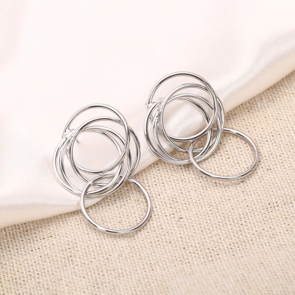 Креативные полые геометрические витые серьги-гвоздики с несколькими круглыми кругами для женщин, винтажные металлические серьги-гвоздики для ушей, ювелирное изделие в подарок