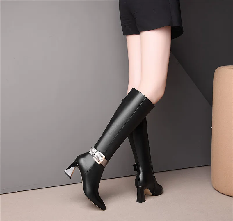 Meotina/зимние сапоги до колена женские сапоги из натуральной кожи с пряжкой, необычный стиль, высокие сапоги на высоком каблуке обувь с острым носком на молнии женская обувь, 33-43