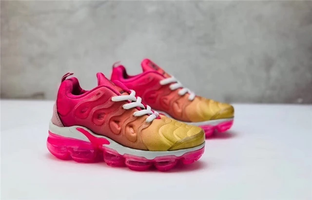 kids tn vapormax