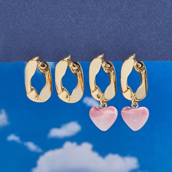 

Punk Rock Gold Twisted Link Chain Earrings For Women 2020 Trendy statement Resin Heart Drop Earrings Party Jewelry Gift