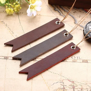

2 Pcs/set Cute Vintage Retro PU Leather Bookmarks Book Marker Page Holder Stationery Birthday Anniversary Christmas Gifts