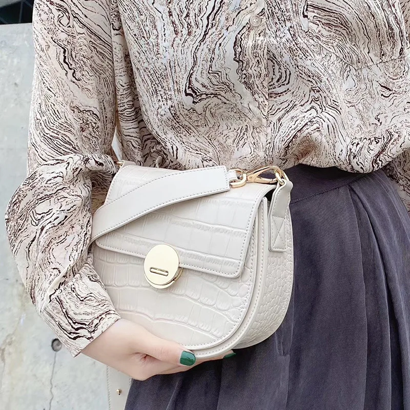 

fashion leather women's bag horseshoe buckle retro cow leather shoulder strap saddle bag single shoulder slanting half round