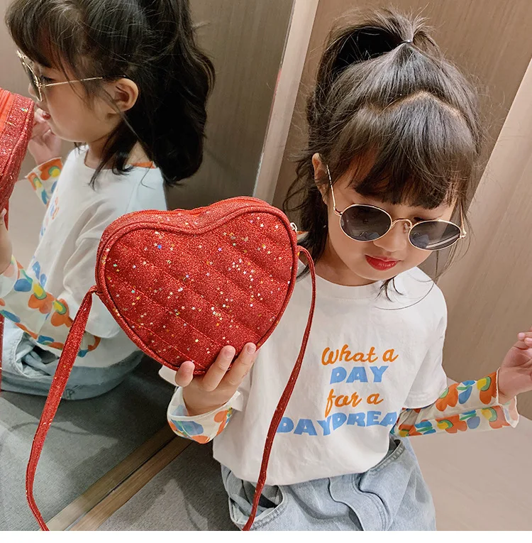 11487182519_296608013