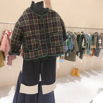 

2020 New Autumn Children's Color Matching Plaid Pocket Coat Green Color Bottoming Sweater Color Matching Jeans Set