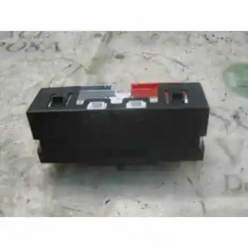 

COMMAND MULTIFUNCTION RENAULT CLIO II PHASE II (B/CB0) Comfort Dynamique 667070 AC813 [7289380]