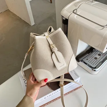 

Patchwork New Bucket Leather Crossbody Bags for Women 2020 Autumn Shoulder Bag Large-Capacity Handbag Ladies Shoulder Travel Bag