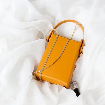 

Summer 2020 New Portable Cigarette Case Bag One Shoulder Diagonal Mobile Phone Bag Fashion Cowhide Small Square Bag