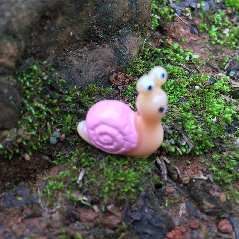 Мини милый, с большими глазами Улитка Фея Сад миниатюры украшение садового орнамента микро бонсай для пейзажа фигурка полимерные садовые изделия - Цвет: Pink