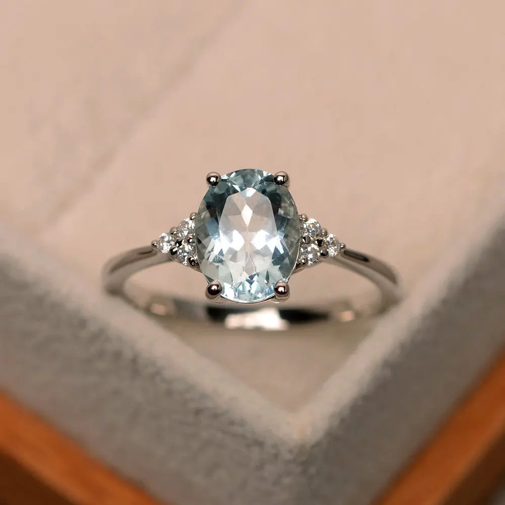 

European and American S925 Sterling Silver Inlaid Zircon Blue Topaz Ring Female Oval Crystal Gem Ring Personalized Jewelry