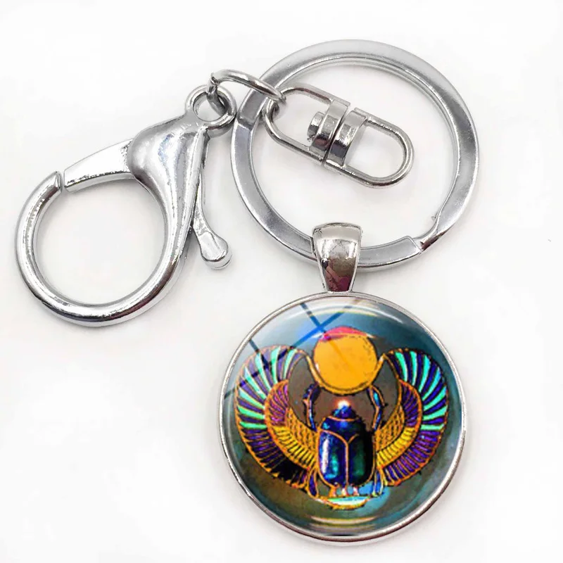 10silver keychain.