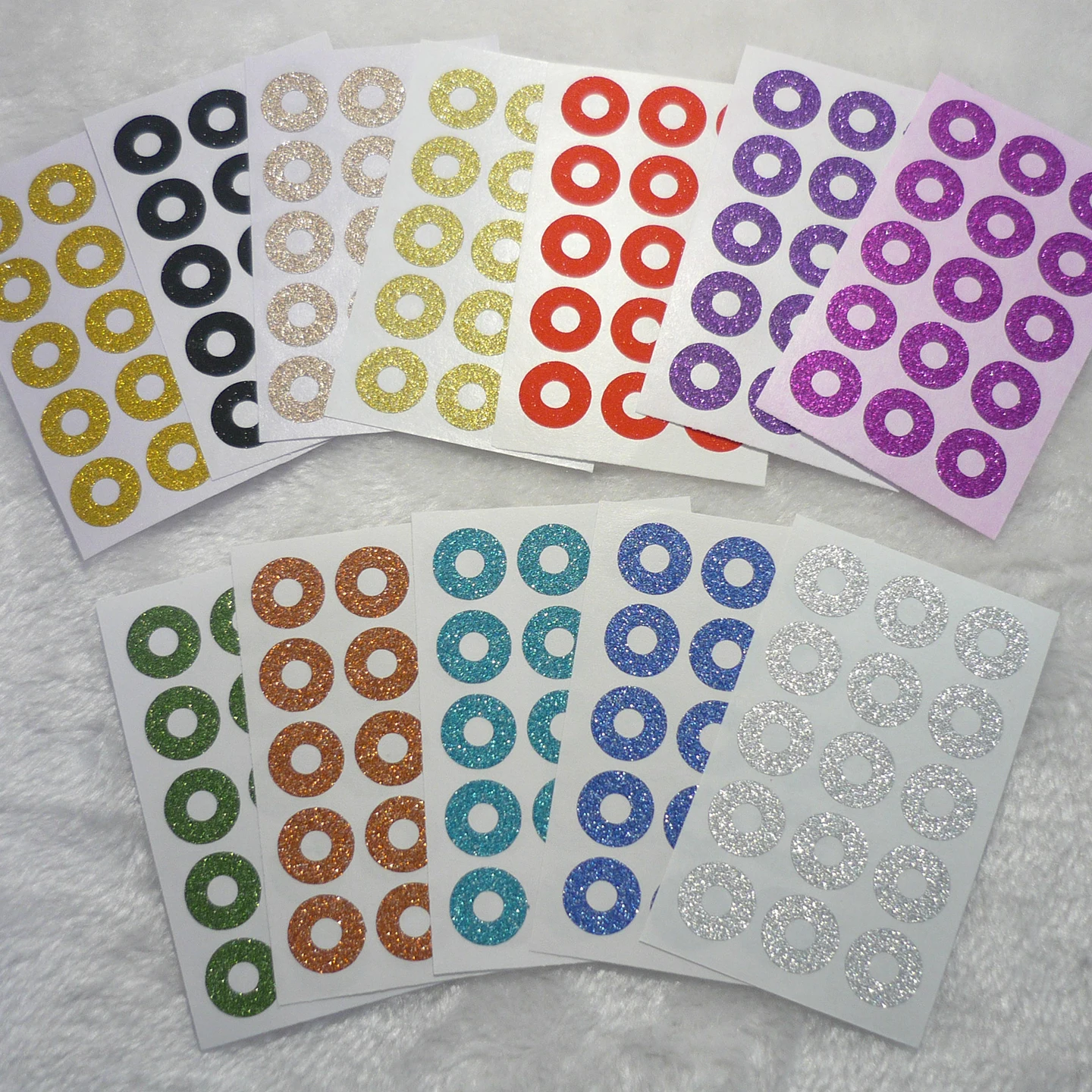 Color Mezclado 28 Hojas 22.2x12.5 cm 13328 Puntos NBEADS Etiquetas Adhesivas Redondas pequeñas de 6 mm Etiquetas Autoadhesivas para Etiquetas Adhesivas