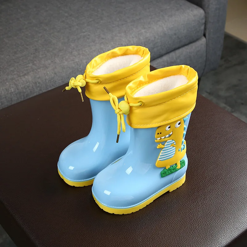boys water boots