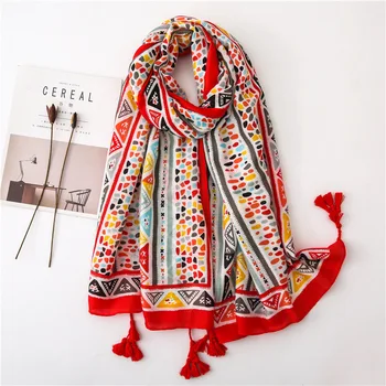 

New 2020 women's cotton material quality scarf Autumn and winter Luxury brand Cotton silk scarves Lady Print Fashion beach shawl